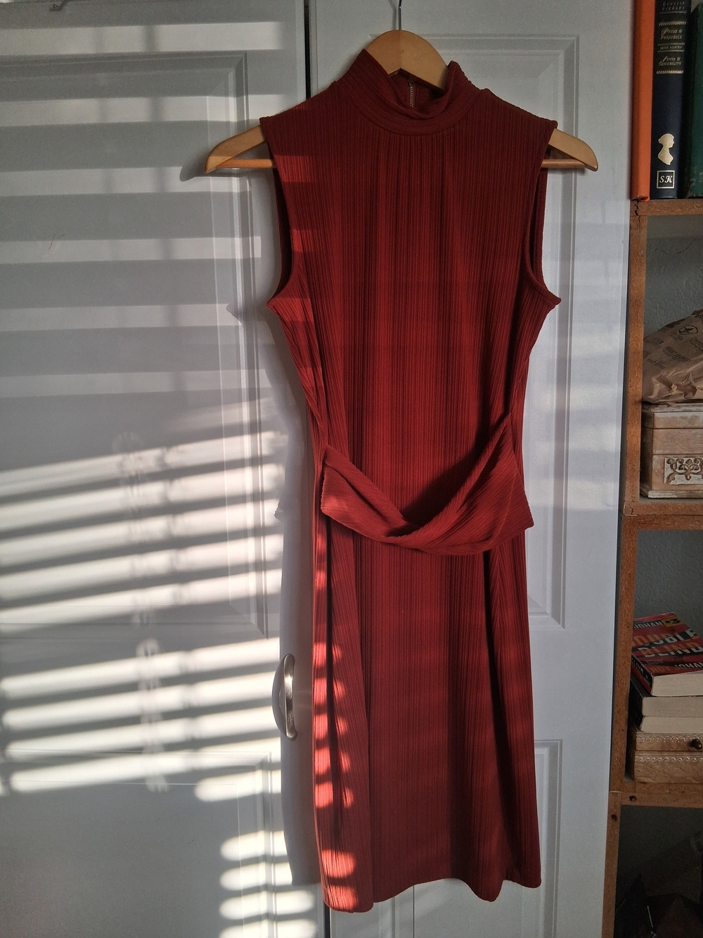 Tommy Hilfiger Sleeveless Mock Neck Midi Dress in Rust